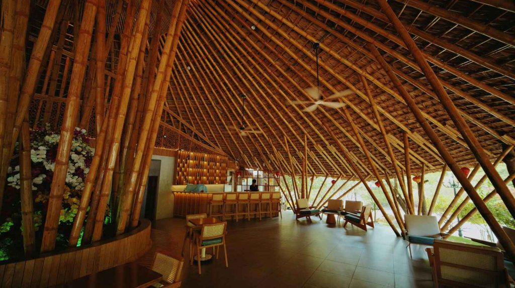 פתרונות במבוק